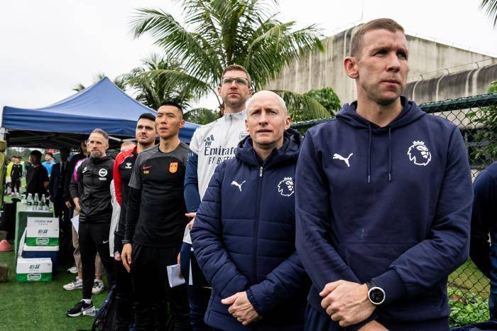 中足联举办中英职业足球青训交流会 助力青训发展