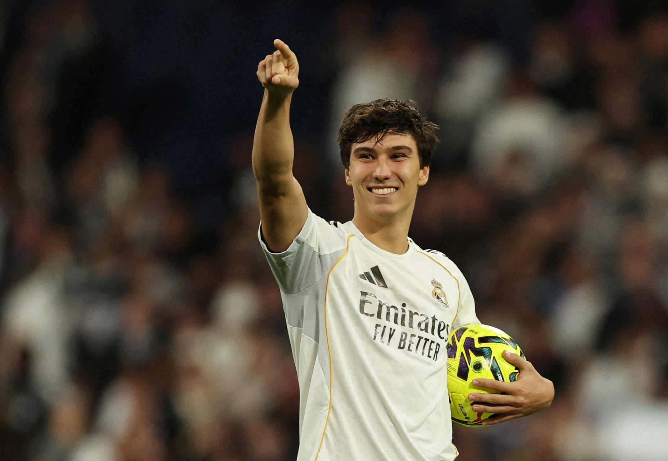 （外代二线）足球——西甲联赛：皇马胜贝蒂斯