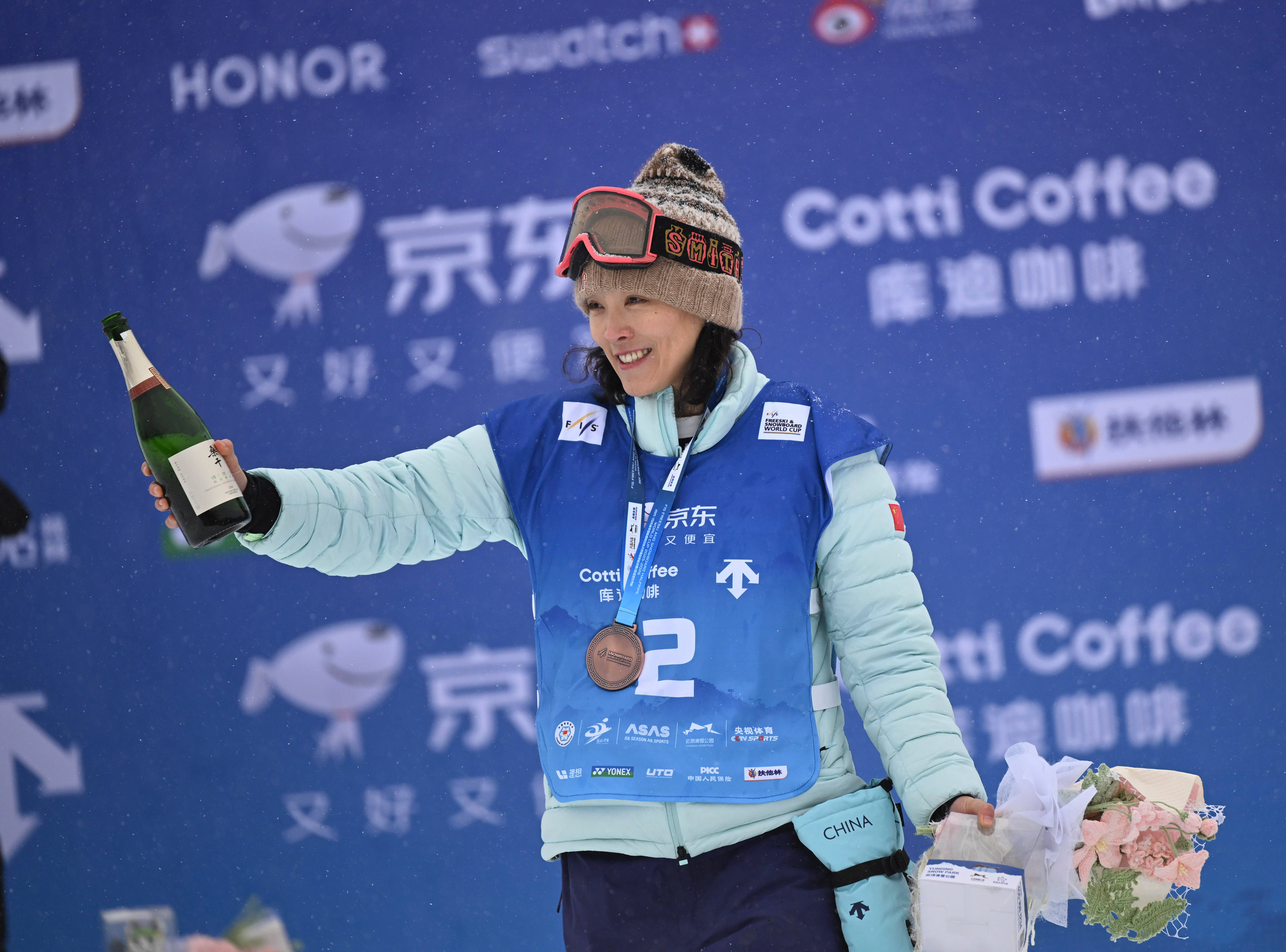 （体育）单板滑雪——U型场地技巧世界杯：蔡雪桐获季军