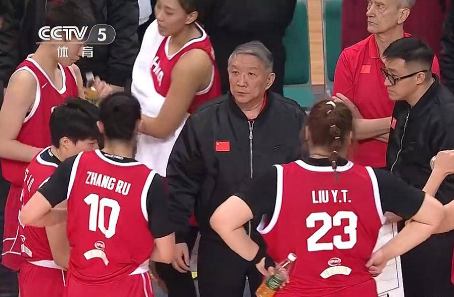 中国女篮大胜捷克！六名球员表现抢眼 数据详解 宫鲁鸣剑指世界杯全力冲击